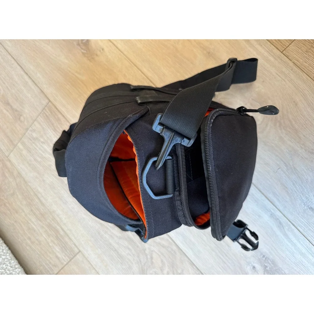 Naneu Travelers TS-10 Camera Holster Bag Black w/ Shoulder Strap DSLR Case